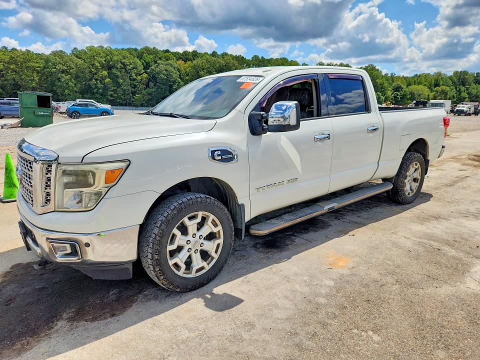 67534826 :رقم المزاد ، 1N6BA1F45GN500350 vin ، 2016 Nissan Titan Xd مزاد بيع