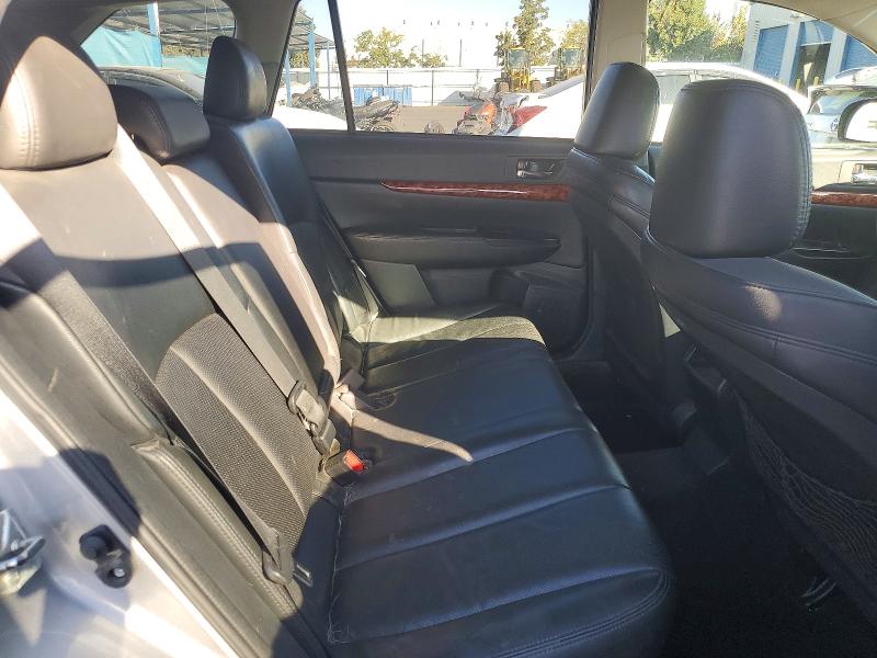 2010 Subaru Outback მანქანა იყიდება აუქციონზე, vin: 4S4BRBKCXA3362432, აუქციონის ნომერი: 71018206