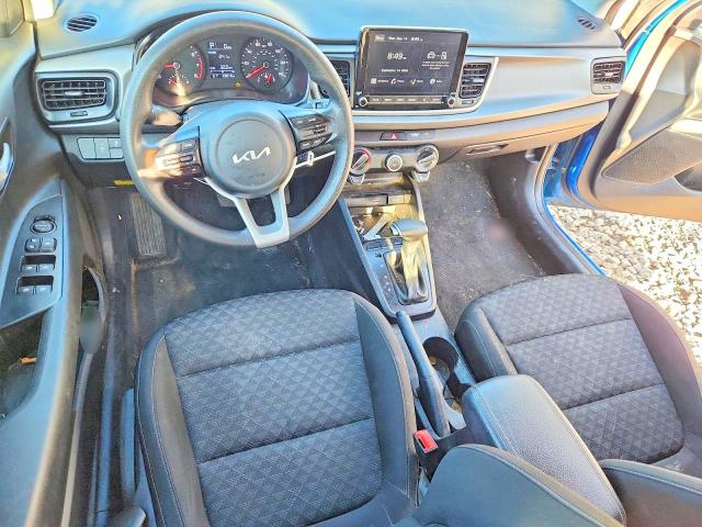 2022 Kia Rio მანქანა იყიდება აუქციონზე, vin: 3KPA24AD2NE436841, აუქციონის ნომერი: 68690076