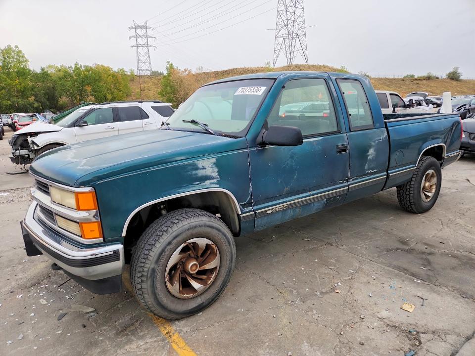 Продажа на аукционе авто 1998 Chevrolet Gmt-400, vin: 1GCEK19R4WE135839, номер лота: 70375336