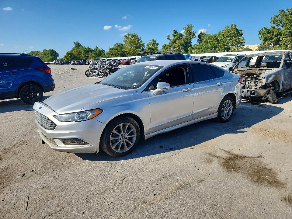 Auction sale of the 2017 Ford Fusion, vin: 3FA6P0H73HR389726, lot number: 67692966