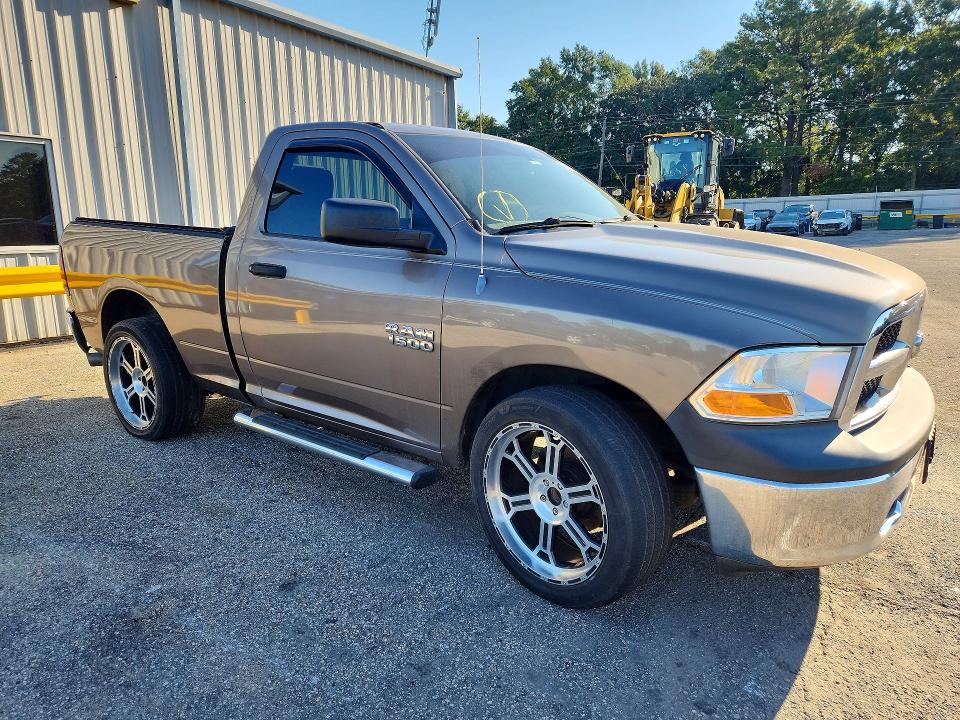 67977516 :رقم المزاد ، 3D7JB1EK5AG118580 vin ، 2010 Dodge Ram 1500 مزاد بيع