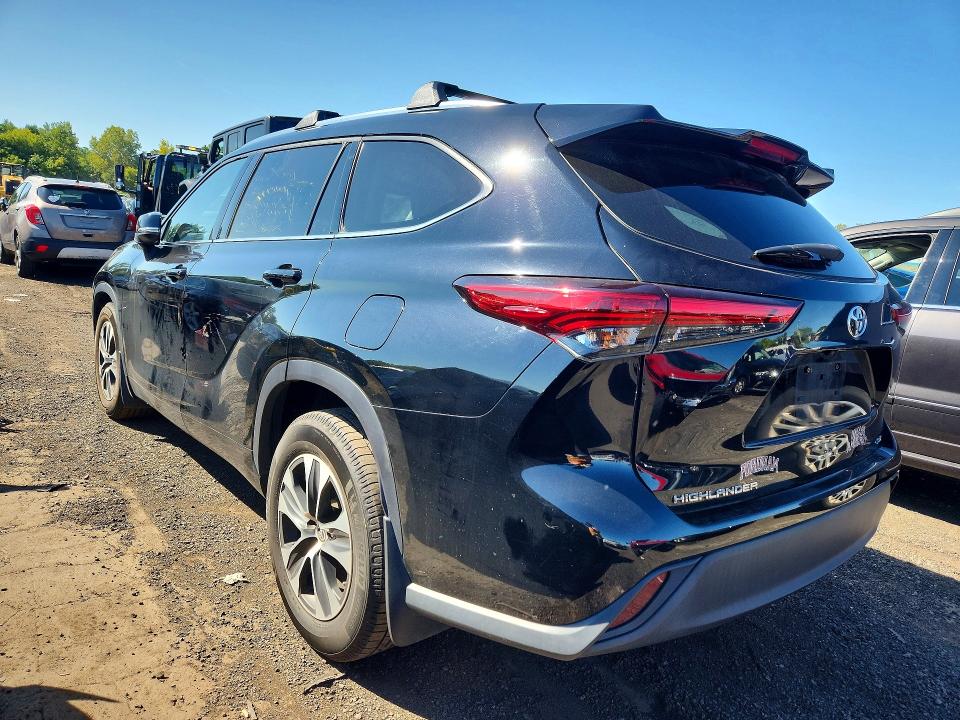 66711066 :رقم المزاد ، 5TDGZRAH8LS504178 vin ، 2020 Toyota Highlander مزاد بيع