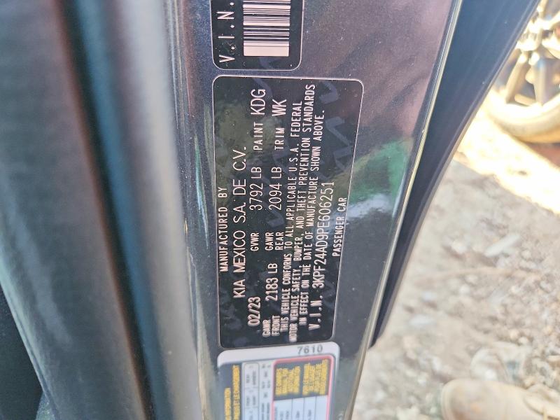 68714686 :رقم المزاد ، 3KPF24AD9PE606251 vin ، 2023 Kia Forte مزاد بيع