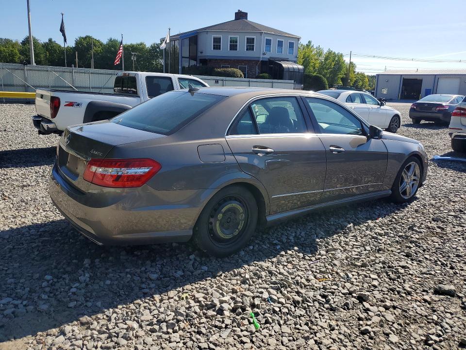 Продаж на аукціоні авто 2013 Mercedes-benz E, vin: WDDHF8JBXDA736515, номер лоту: 69251626