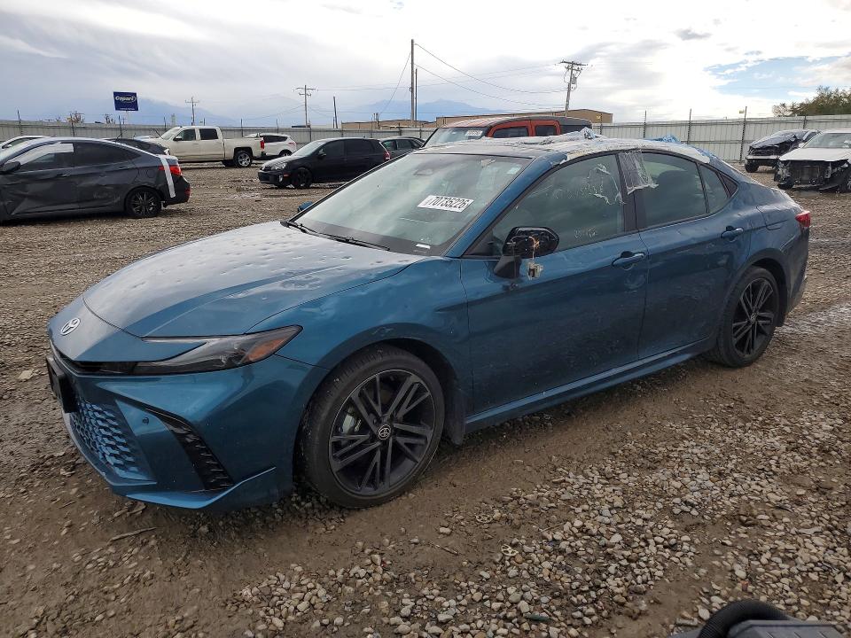 Продажа на аукционе авто 2025 Toyota Camry, vin: 4T1DBADK0SU518999, номер лота: 70735226