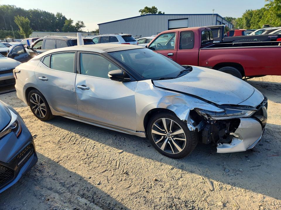 2020 Nissan Maxima მანქანა იყიდება აუქციონზე, vin: 1N4AA6DV6LC370100, აუქციონის ნომერი: 68218906