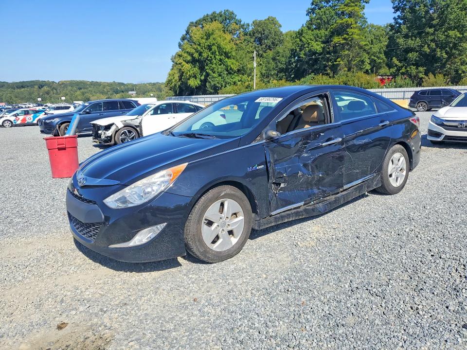 Auction sale of the 2012 Hyundai Sonata, vin: KMHEC4A47CA025977, lot number: 68186296