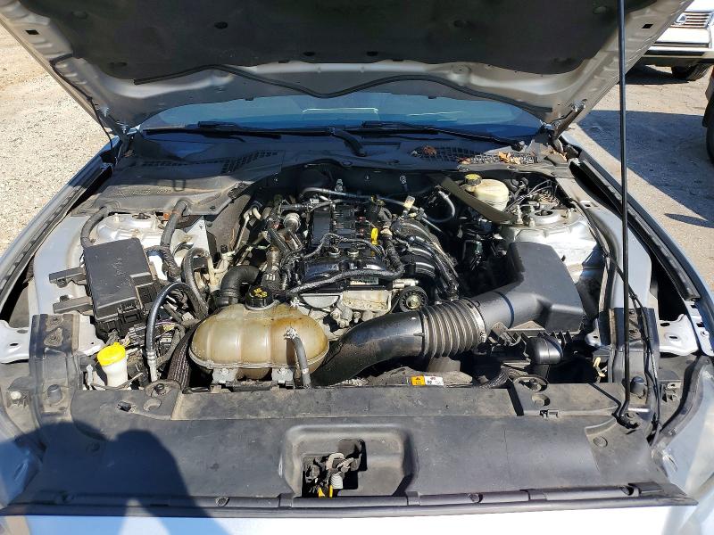 69212326 :رقم المزاد ، 1FATP8UH3F5382999 vin ، 2015 Ford Mustang مزاد بيع