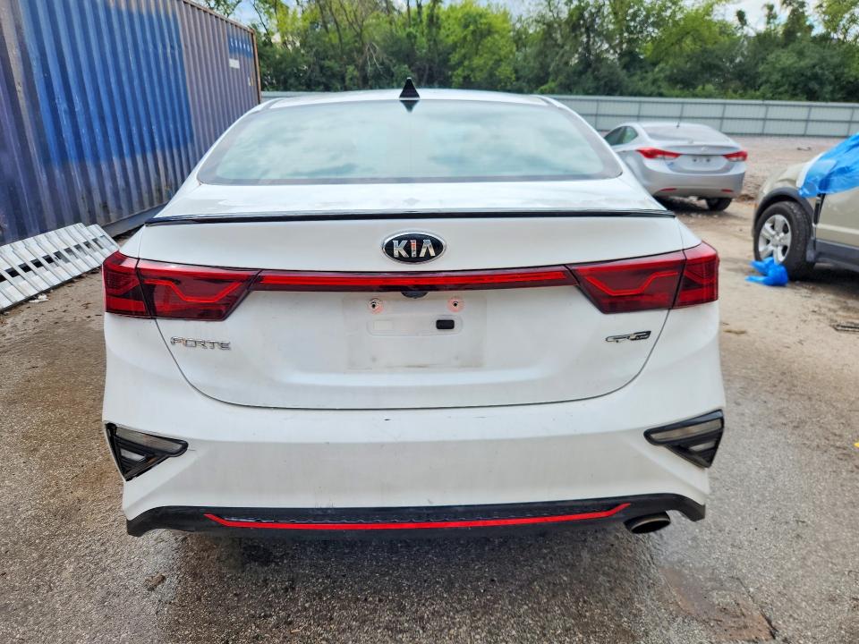 2021 Kia Forte მანქანა იყიდება აუქციონზე, vin: 3KPF34AD3ME383505, აუქციონის ნომერი: 67454046