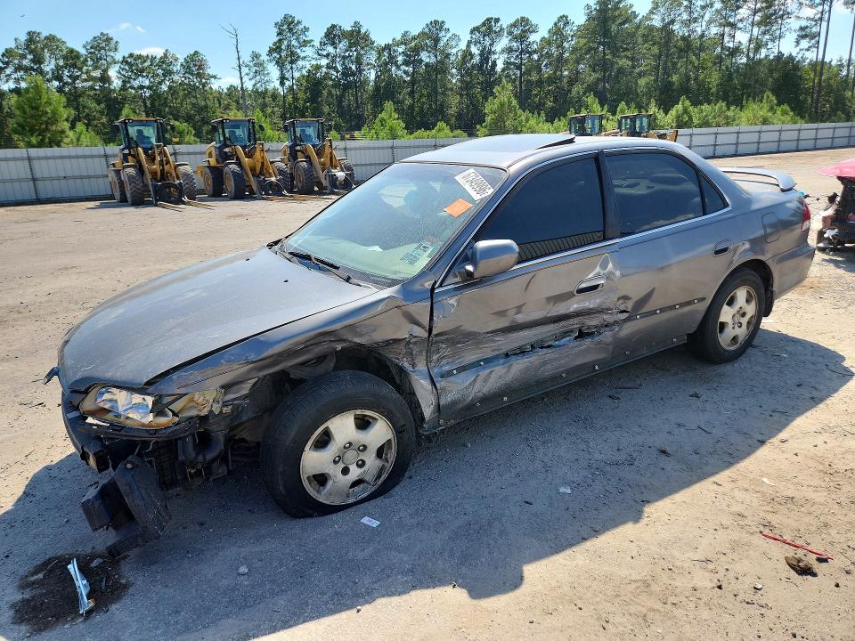2002 Honda Accord მანქანა იყიდება აუქციონზე, vin: 1HGCG16512A047425, აუქციონის ნომერი: 67349996