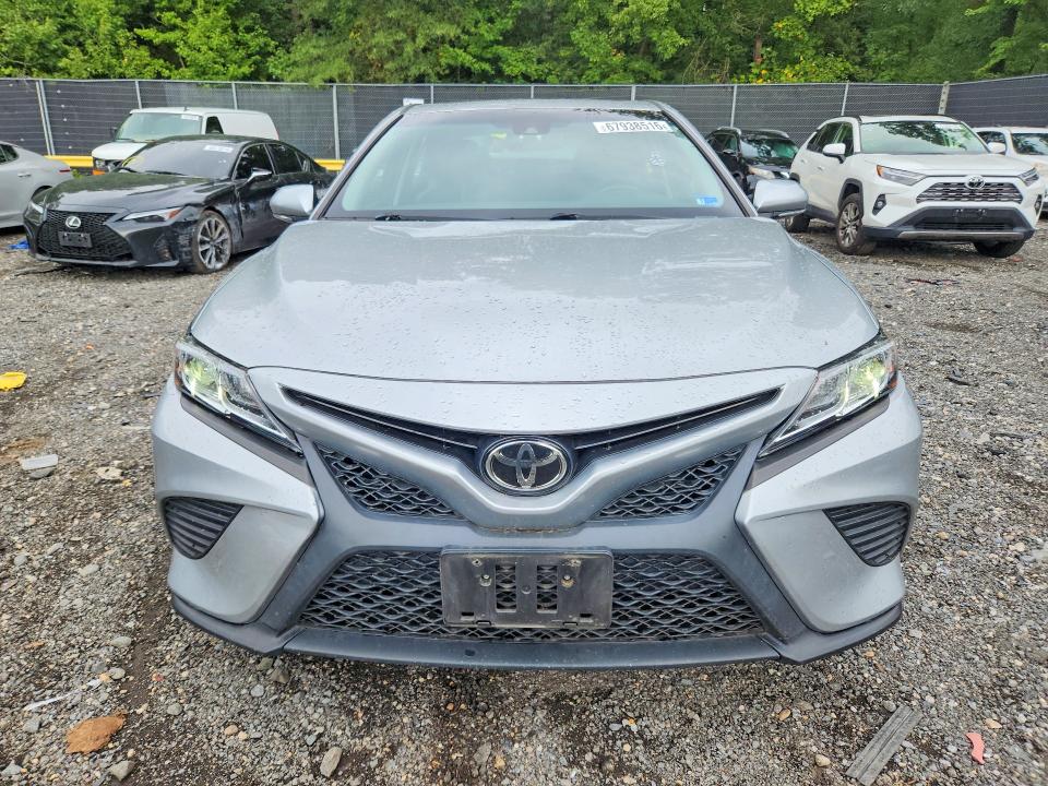 Aukcja sprzedaży 2018 Toyota Camry, vin: 4T1B11HK3JU035722, numer aukcji: 67938516