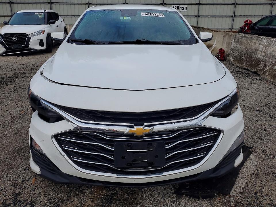Продажа на аукционе авто 2023 Chevrolet Malibu, vin: 1G1ZD5ST0PF139142, номер лота: 69785256