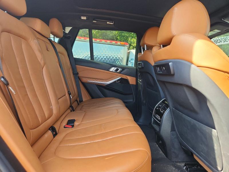67792456 :رقم المزاد ، 5UXCR6C58KLL02181 vin ، 2019 Bmw X5 مزاد بيع