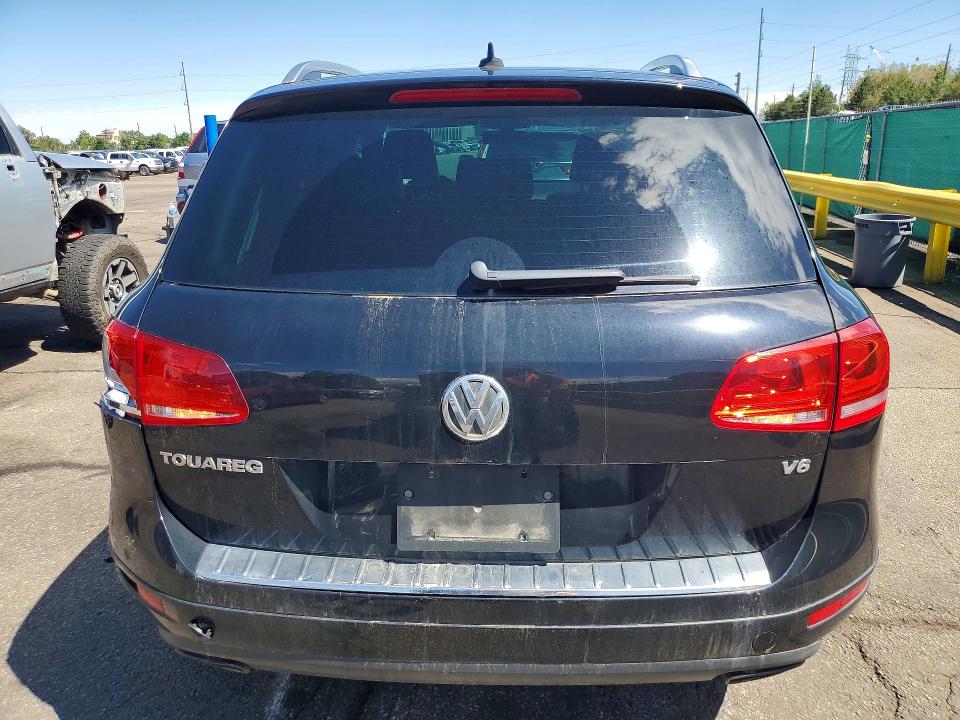 67087486 :رقم المزاد ، WVGEF9BP2DD013345 vin ، 2013 Volkswagen Touareg مزاد بيع