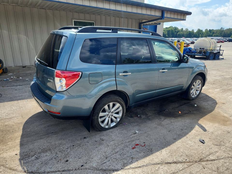 Продаж на аукціоні авто 2013 Subaru Forester, vin: JF2SHADC2DH409279, номер лоту: 68219456