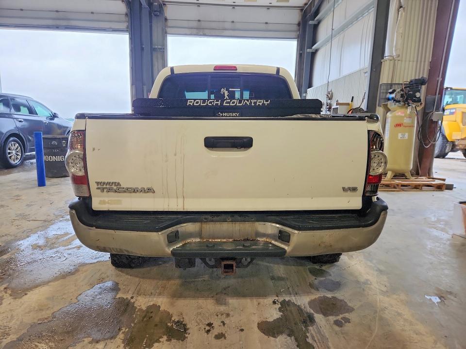 Продажа на аукционе авто 2013 Toyota Tacoma, vin: 3TMLU4EN8DM112366, номер лота: 70308866