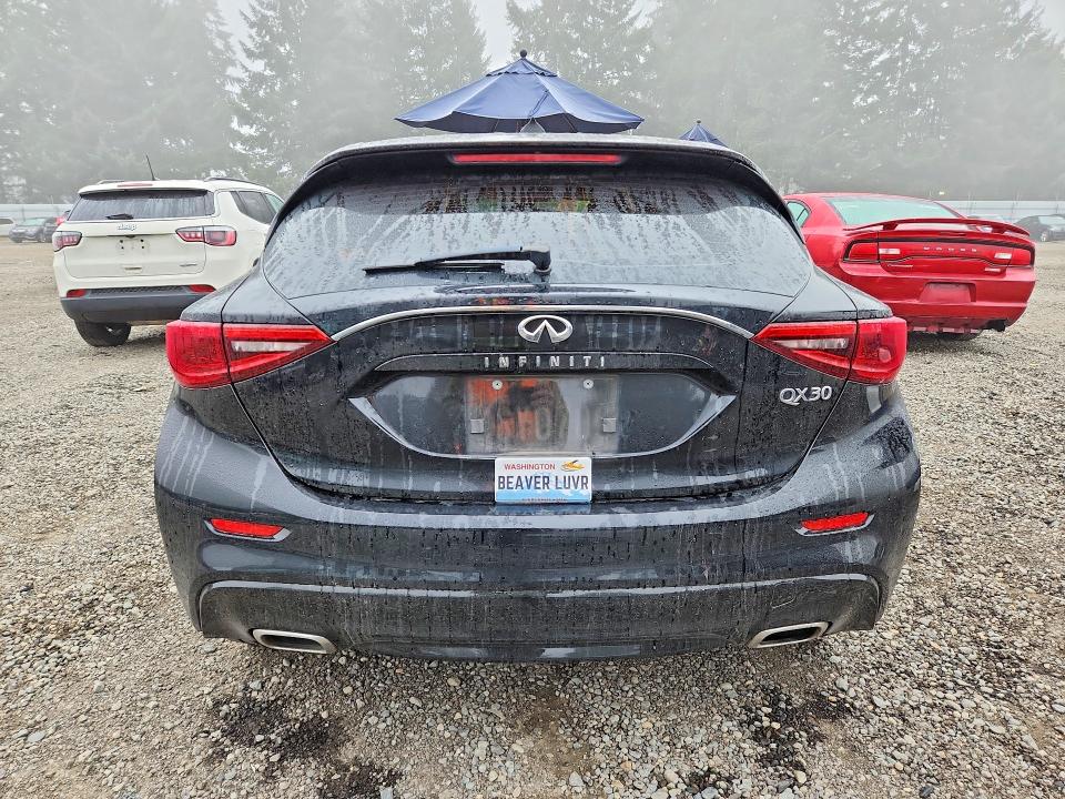 Продаж на аукціоні авто 2018 Infiniti Qx30, vin: SJKCH5CPXJA057696, номер лоту: 69535876