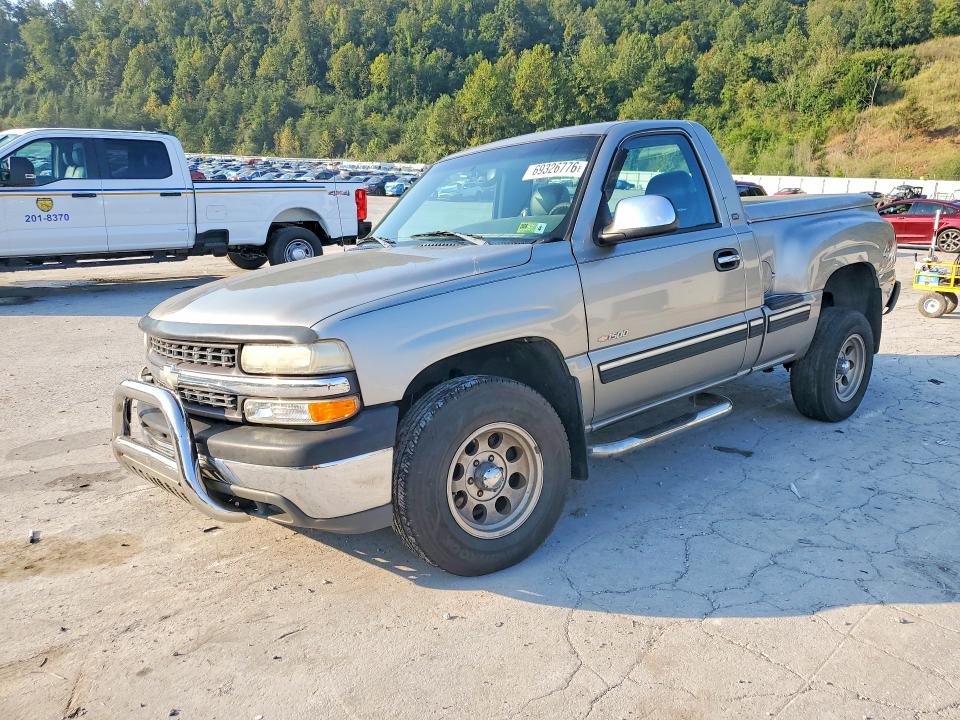 69326776 :رقم المزاد ، 1GCEK14T41Z231622 vin ، 2001 Chevrolet Silverado مزاد بيع