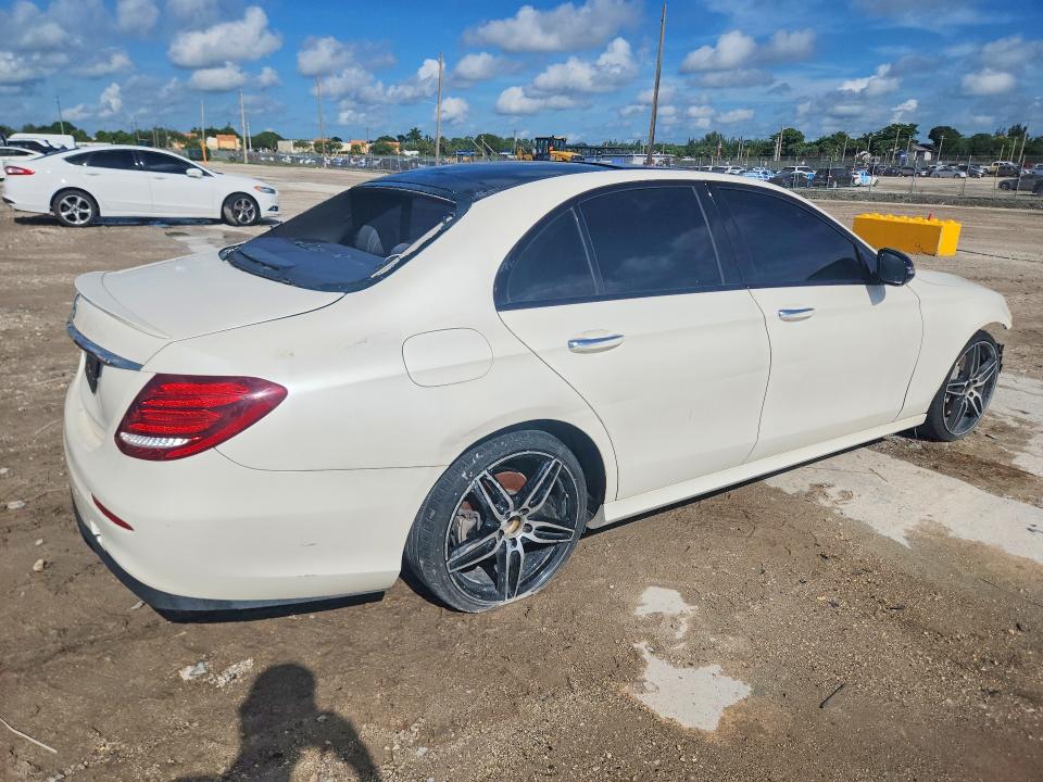 Продаж на аукціоні авто 2020 Mercedes-benz E, vin: WDDZF8DB2LA700784, номер лоту: 67739526