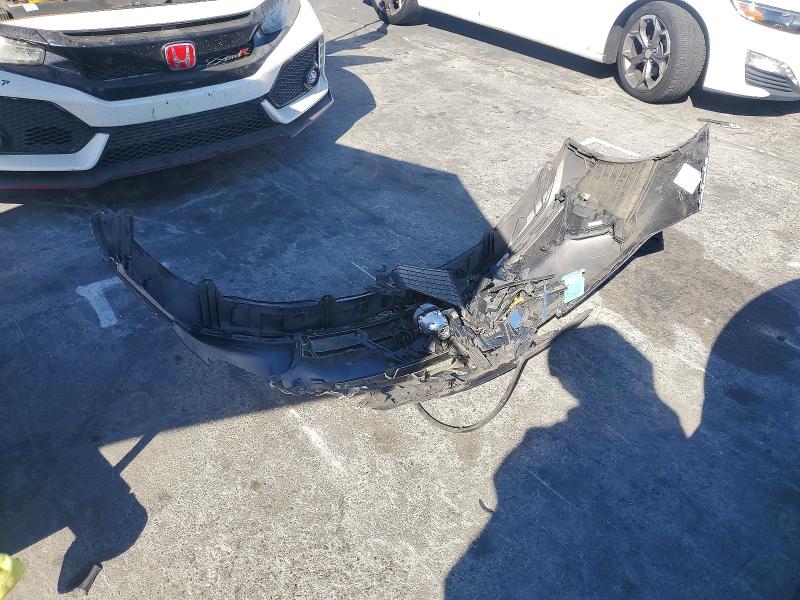 70672096 :رقم المزاد ، 5NPD84LF1LH505411 vin ، 2020 Hyundai Elantra مزاد بيع