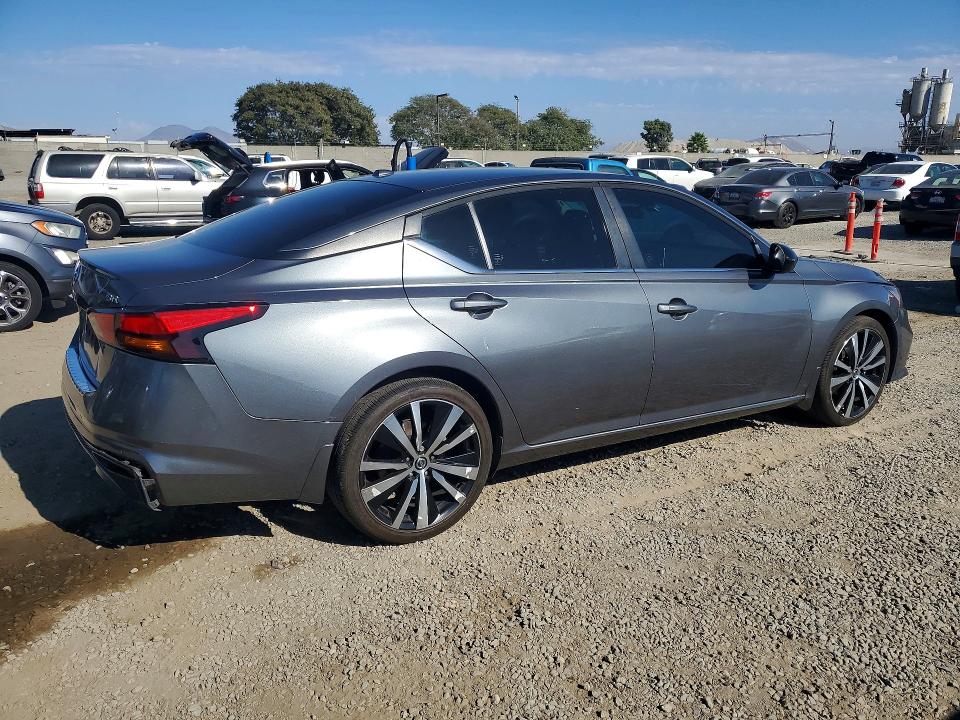 Auction sale of the 2021 Nissan Altima, vin: 1N4BL4CV4MN330561, lot number: 67359606