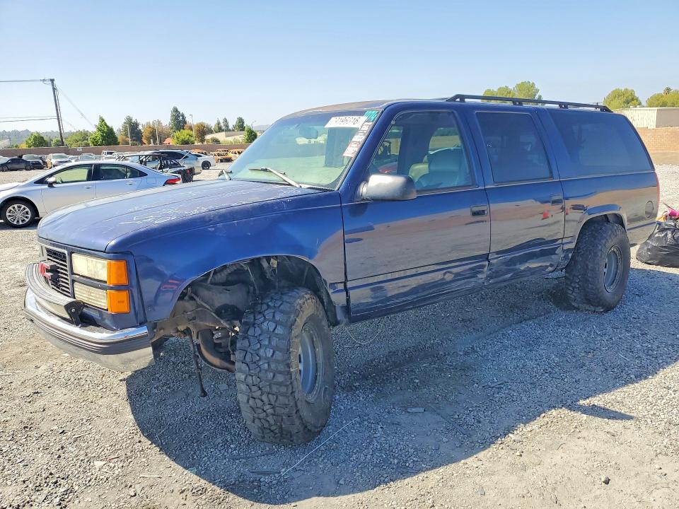 Продажа на аукционе авто 1997 Gmc Suburban, vin: 1GKEC16R4VJ744912, номер лота: 69196316