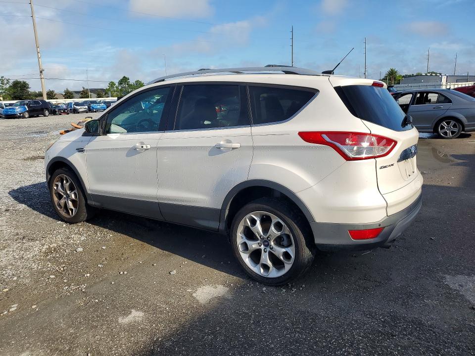 2014 Ford Escape მანქანა იყიდება აუქციონზე, vin: 1FMCU0J90EUA74397, აუქციონის ნომერი: 67319286