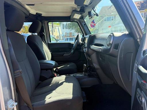 Продажа на аукционе авто 2018 Jeep Wrangler Unlimited, vin: 1C4BJWDG5JL866325, номер лота: 68979136