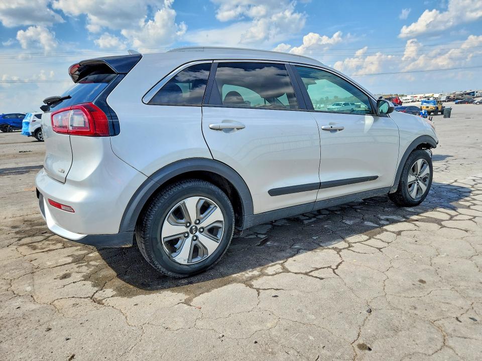 2019 Kia Niro მანქანა იყიდება აუქციონზე, vin: KNDCB3LC7K5245415, აუქციონის ნომერი: 68583626