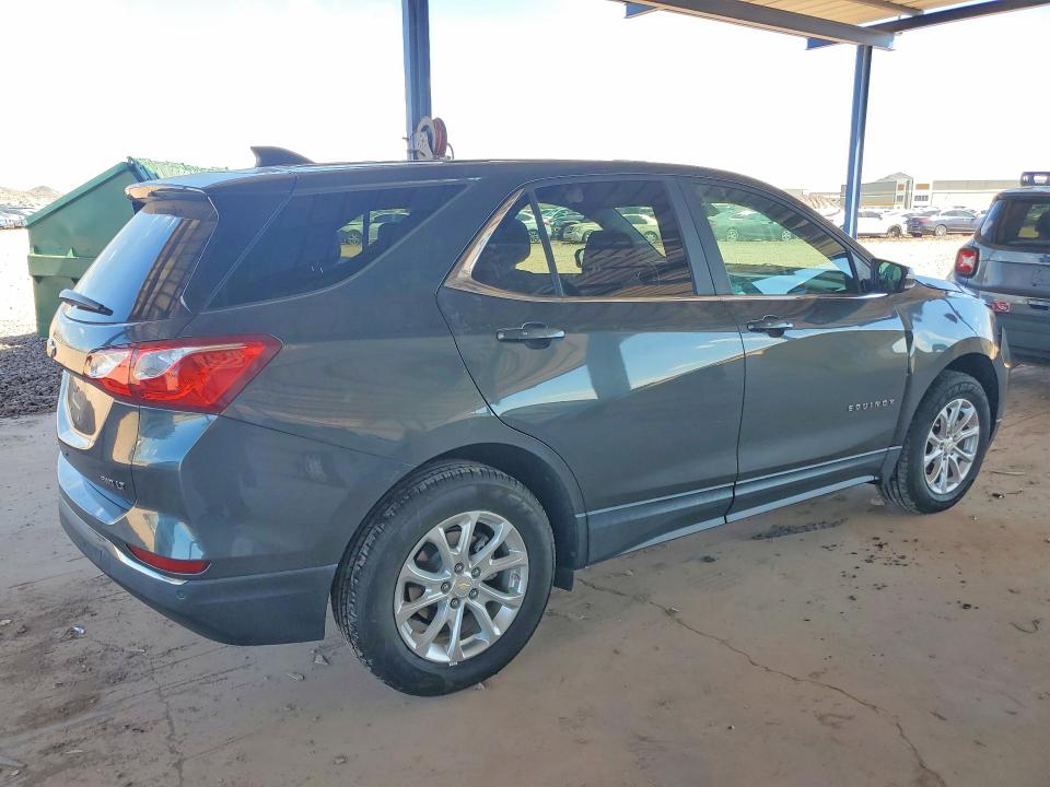 Продажа на аукционе авто 2018 Chevrolet Equinox, vin: 2GNAXSEV6J6295220, номер лота: 69007976