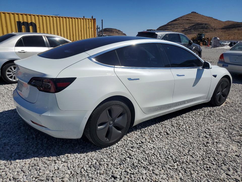 2018 Tesla Model 3 მანქანა იყიდება აუქციონზე, vin: 5YJ3E1EA4JF044298, აუქციონის ნომერი: 68262926