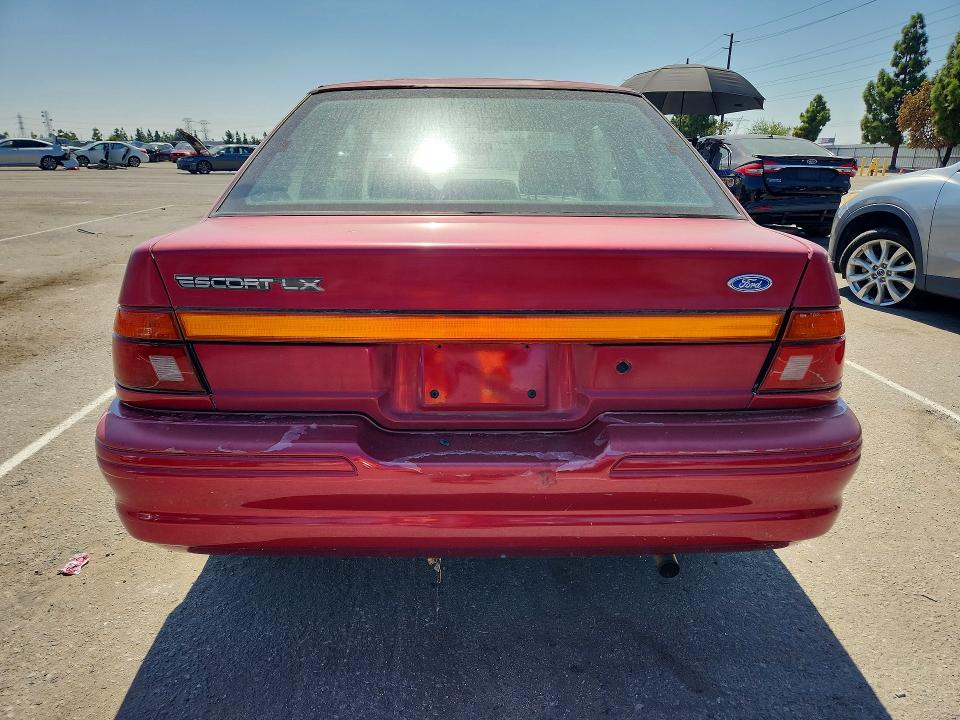 1995 Ford Escort მანქანა იყიდება აუქციონზე, vin: 1FASP11J3SW163071, აუქციონის ნომერი: 69958806
