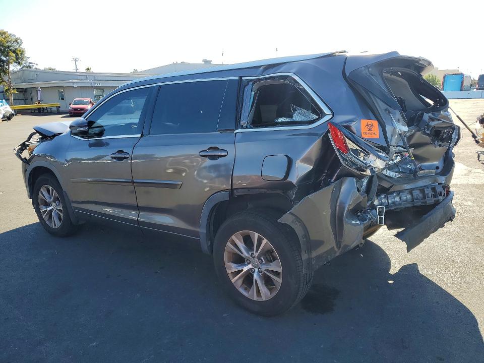 Продажа на аукционе авто 2015 Toyota Highlander, vin: 5TDJKRFH3FS122244, номер лота: 67913036