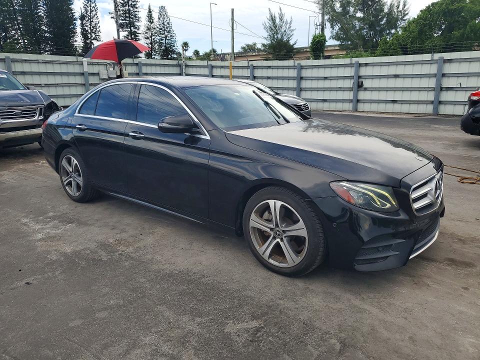 Продажа на аукционе авто 2018 Mercedes-benz E, vin: WDDZF4JB6JA327274, номер лота: 68248036