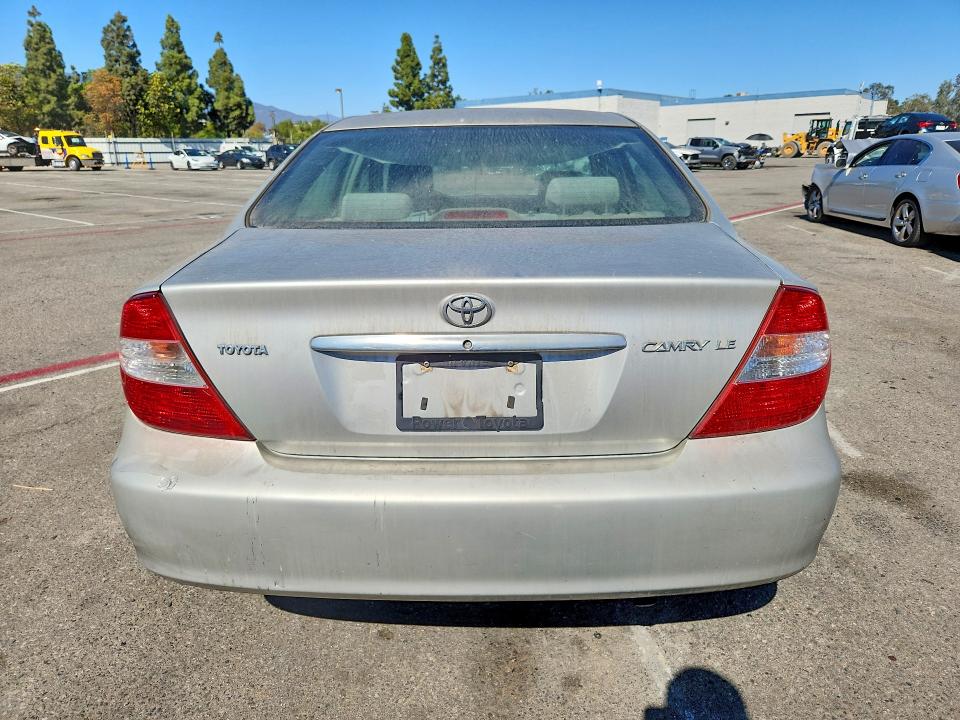 2003 Toyota Camry მანქანა იყიდება აუქციონზე, vin: 4T1BE32K53U742333, აუქციონის ნომერი: 67535126