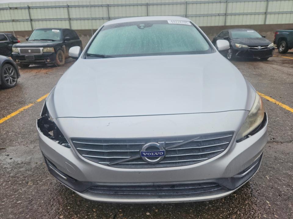 69228706 :رقم المزاد ، YV1612FS4E2295721 vin ، 2014 Volvo S60 مزاد بيع