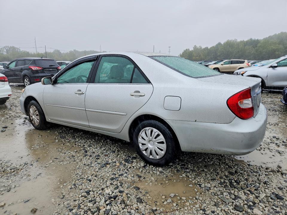 70951276 :رقم المزاد ، 4T1BE32K44U812597 vin ، 2004 Toyota Camry مزاد بيع