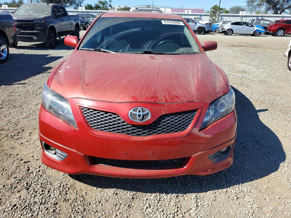 2010 Toyota Camry მანქანა იყიდება აუქციონზე, vin: 4T1BF3EK3AU051064, აუქციონის ნომერი: 67676696