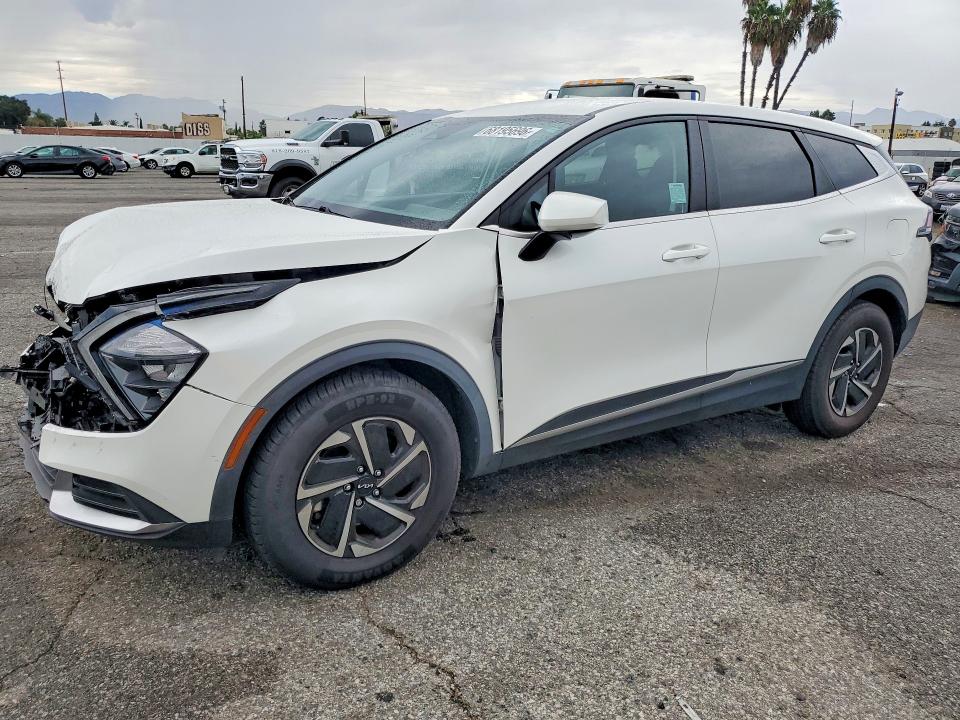 68195696 :رقم المزاد ، KNDPU3AG9P7060859 vin ، 2023 Kia Sportage مزاد بيع