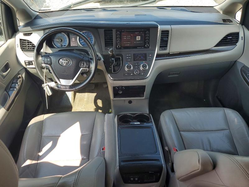 2018 Toyota Sienna მანქანა იყიდება აუქციონზე, vin: 5TDYZ3DC9JS931786, აუქციონის ნომერი: 69396676