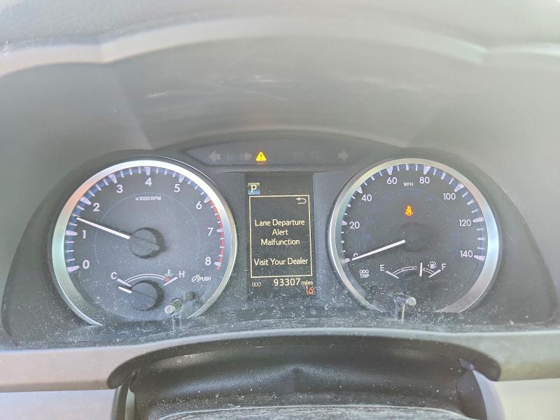68661706 :رقم المزاد ، 5TDZARFH2HS027621 vin ، 2017 Toyota Highlander مزاد بيع