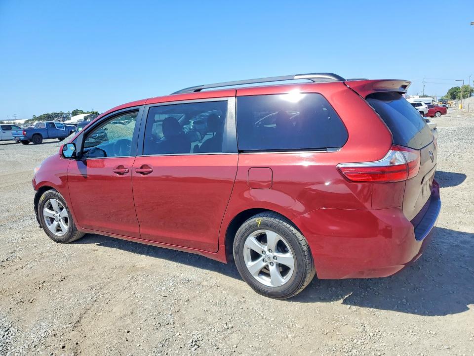 2016 Toyota Sienna მანქანა იყიდება აუქციონზე, vin: 5TDKK3DC7GS691026, აუქციონის ნომერი: 69928376