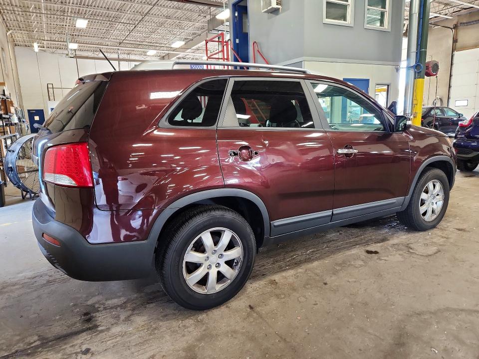 Продажа на аукционе авто 2011 Kia Sorento, vin: 5XYKT3A12BG067611, номер лота: 70946026