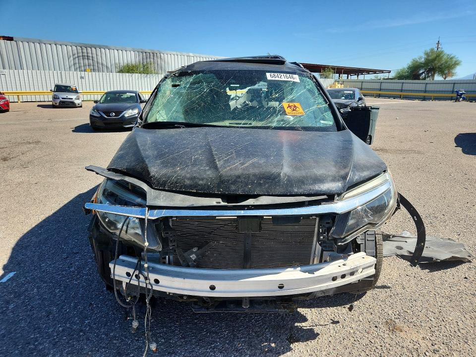 68421646 :رقم المزاد ، 5FNYF5H90GB034131 vin ، 2016 Honda Pilot مزاد بيع