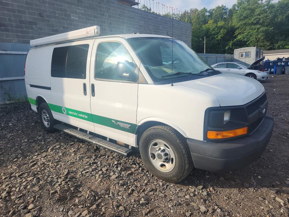 69550796 :رقم المزاد ، 1GCWGFCA2E1160685 vin ، 2014 Chevrolet Express G2500 مزاد بيع