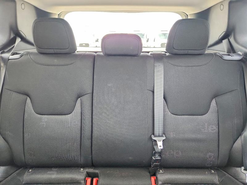67698856 :رقم المزاد ، ZACCJBAT5GPE43327 vin ، 2016 Jeep Renegade مزاد بيع