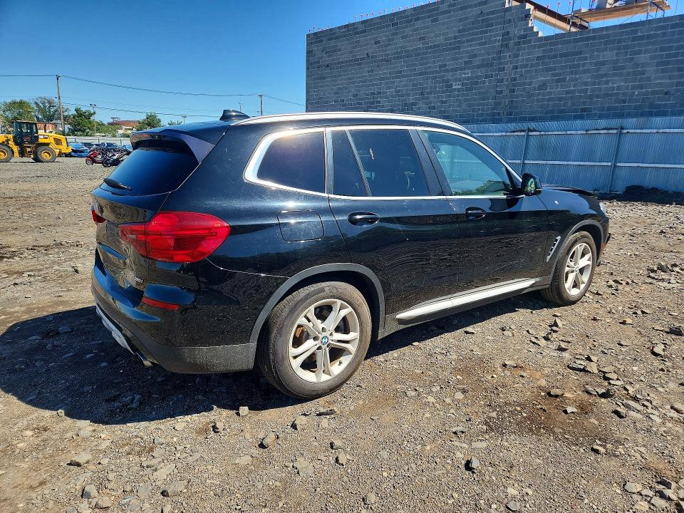 Продаж на аукціоні авто 2018 Bmw X3, vin: 5UXTR9C59JLD71738, номер лоту: 68590186