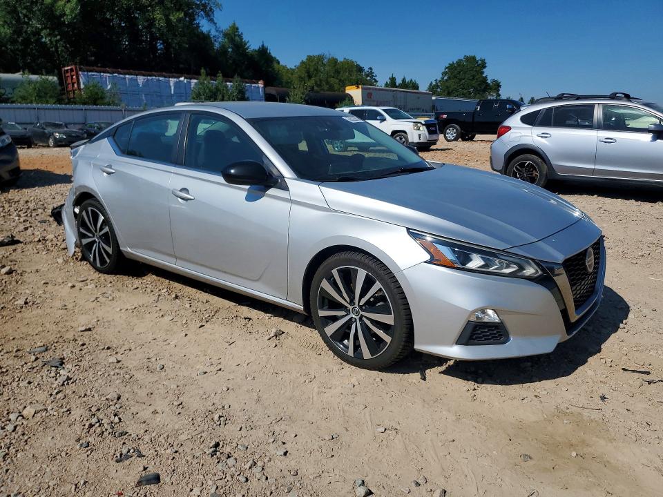 69622666 :رقم المزاد ، 1N4BL4CV6LC191141 vin ، 2020 Nissan Altima مزاد بيع