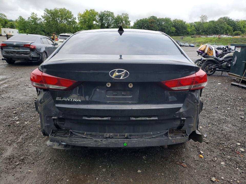 2017 Hyundai Elantra მანქანა იყიდება აუქციონზე, vin: 5NPD84LF6HH052068, აუქციონის ნომერი: 67618216
